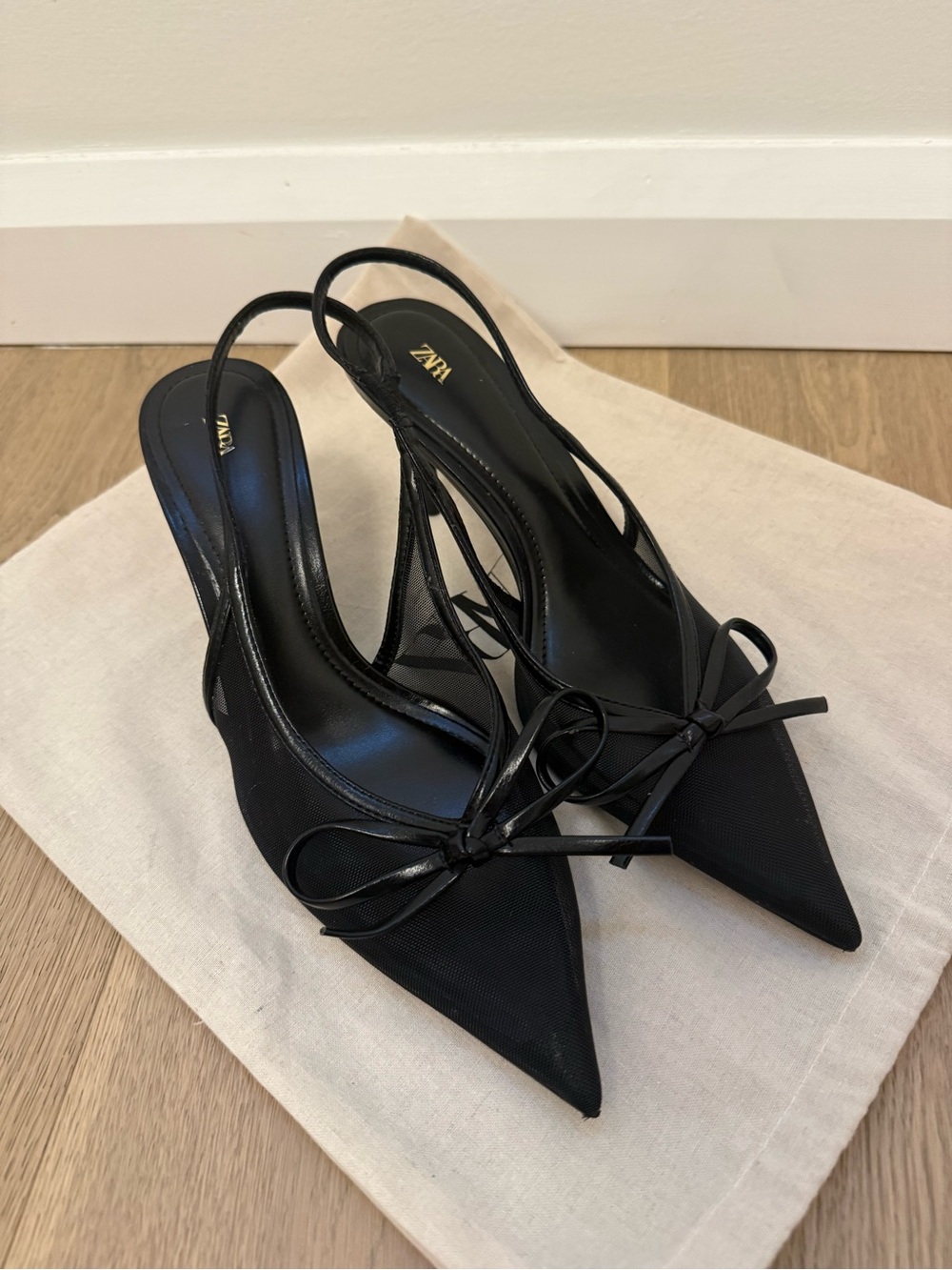 Zara Black Pointed Slingback Heels with Bow Detail